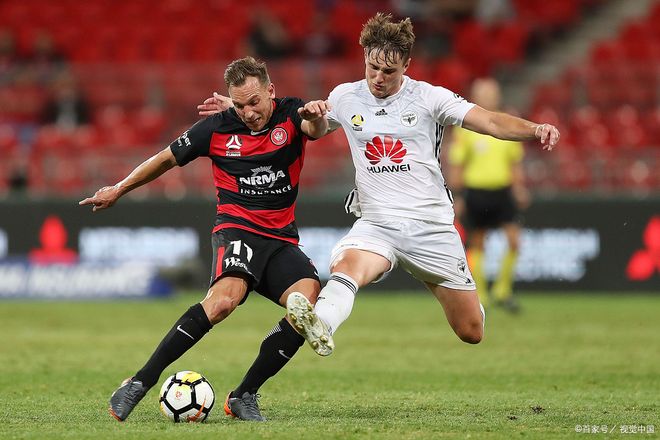 贝博体育入口 -包含赛地聚焦——荷甲集结日热度飙升，曼城门线救险，目标明确，资深球员宣示担当的词条